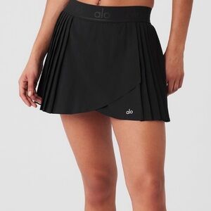 ALO Yoga black ace tennis  Skirt